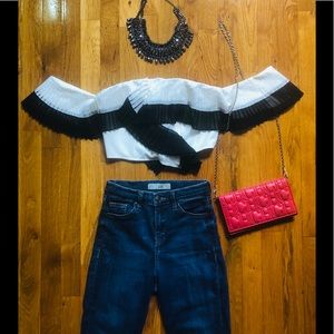 NWOT Off shoulder crop top